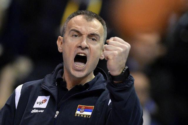 排球队主教练发声，誓言带队登顶的简单介绍