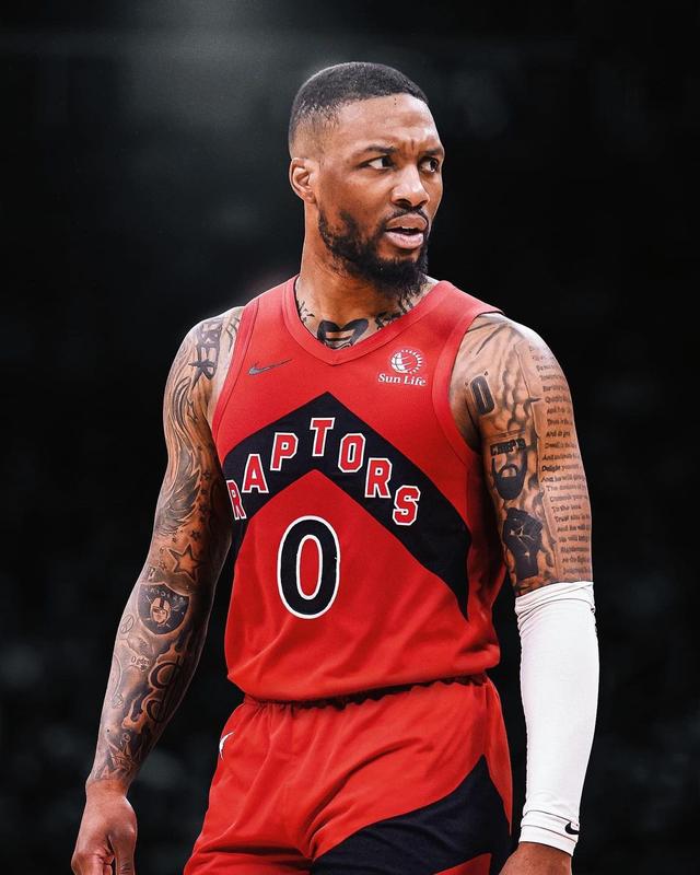 新疆队鏖战热火，利拉德惊艳四座