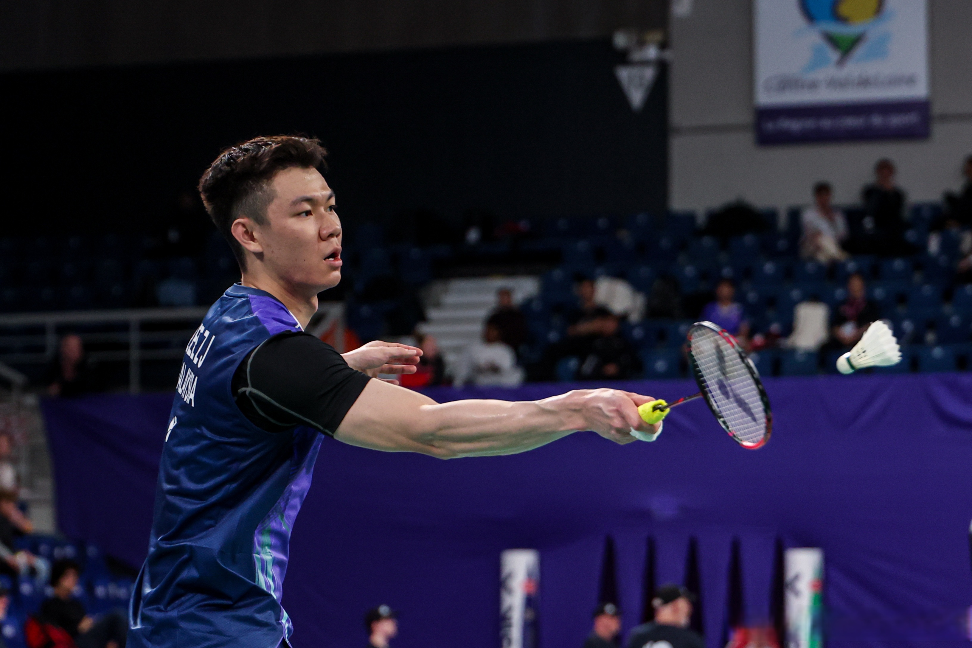 日本队险胜马来西亚队，李梓嘉刷新纪录