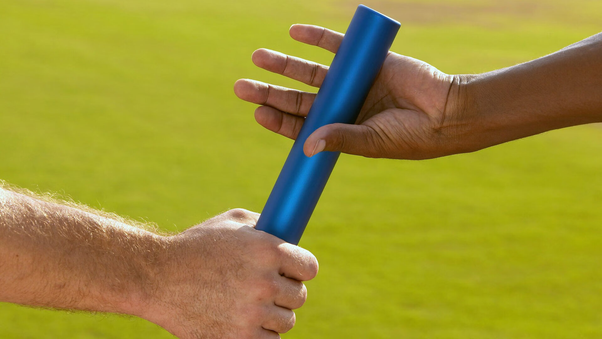 当格纳布里点燃安联球场时,利物浦已在大洋彼岸重构掀翻的战术哲学