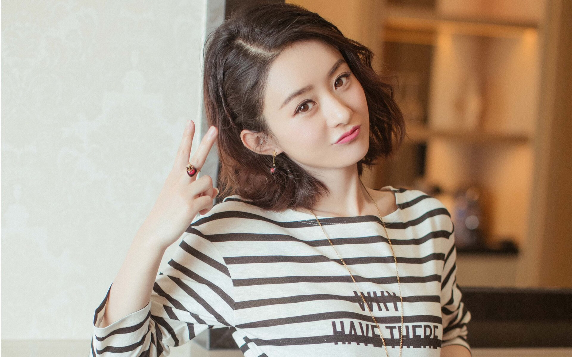 西亚卡姆43分掌控全场节奏 独行侠窒息防守让火箭窒息