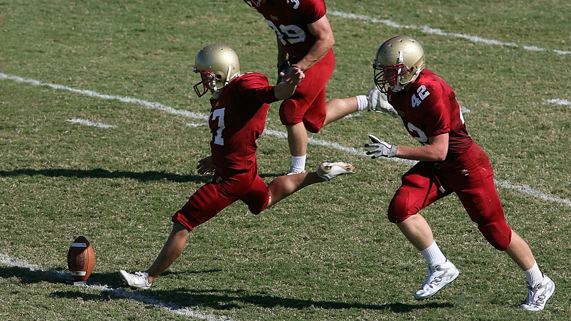 高原雄鹰碾碎沙漠之狐，当体系巨人击溃天赋孤岛，特奥于无声处听惊雷