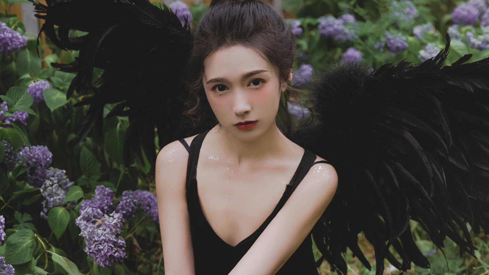 欧冠淘汰赛之夜，当水货拉梅洛用一记绝杀完成救赎